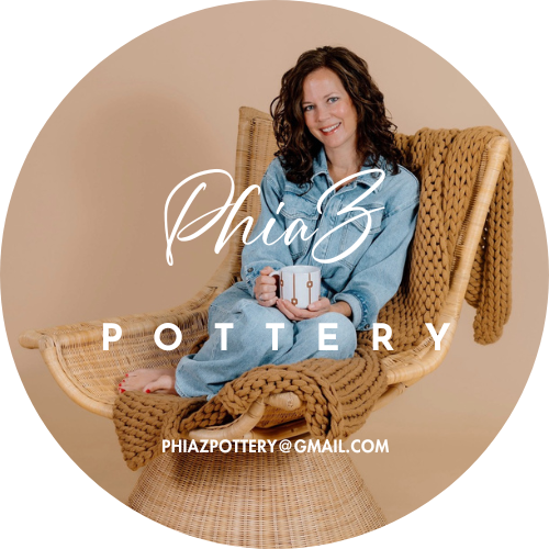 Phia Z Pottery